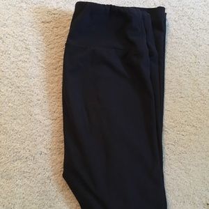 LuLaRoe black OS leggings.